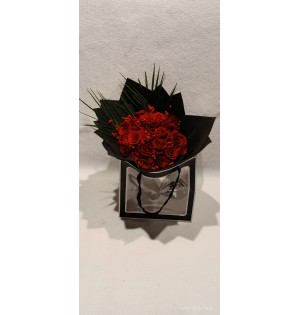 21 GÜL BUKETİ